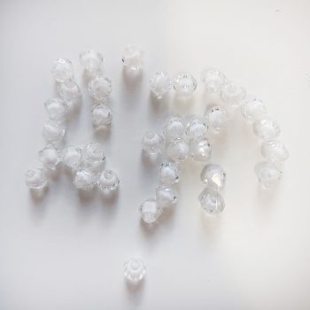   Bicone gyöngy Átlátszó, fehér belsővel (8mm, Műanyag) 20g/csomag